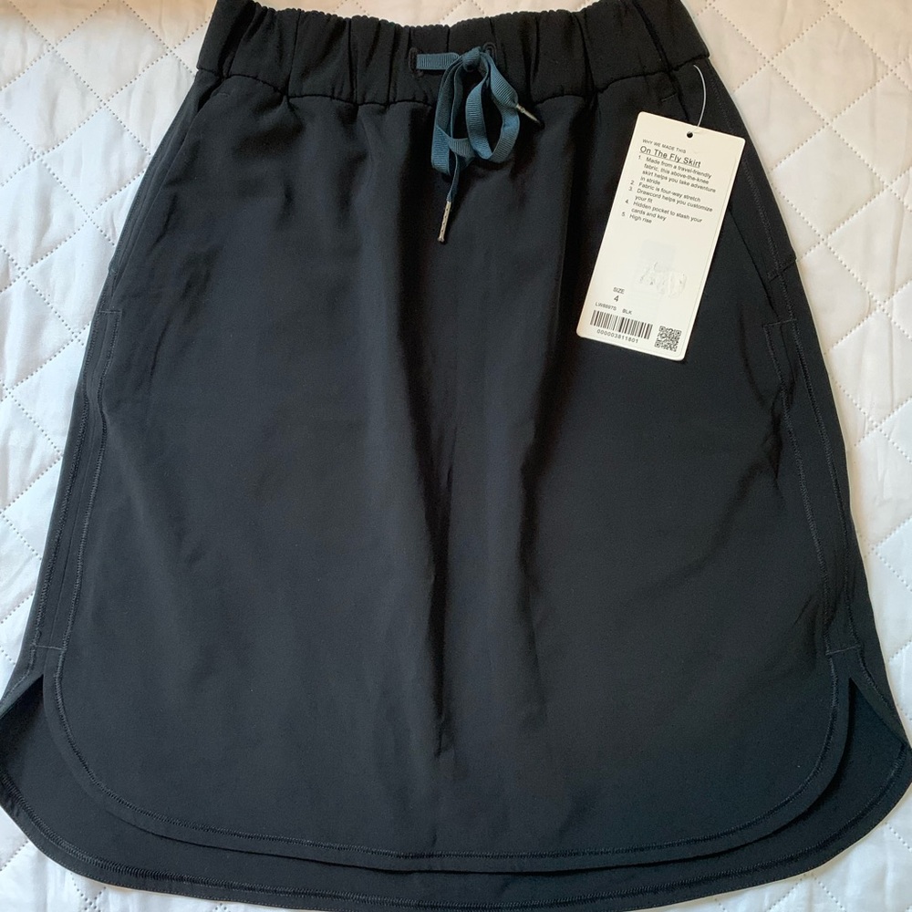 Lululemon On the Fly Skirt
